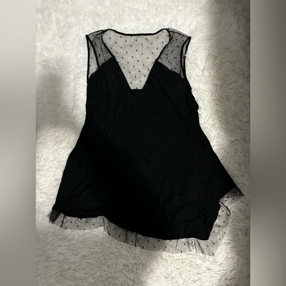 BCBG MAXAZRIA Sleeveless / Tank Top Medium - Picture 3 of 4